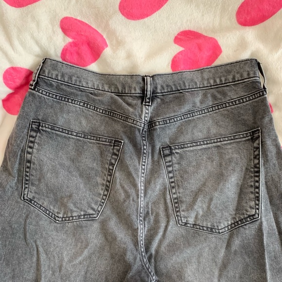 GAP DENIM MOM JEANS - Picture 3 of 5